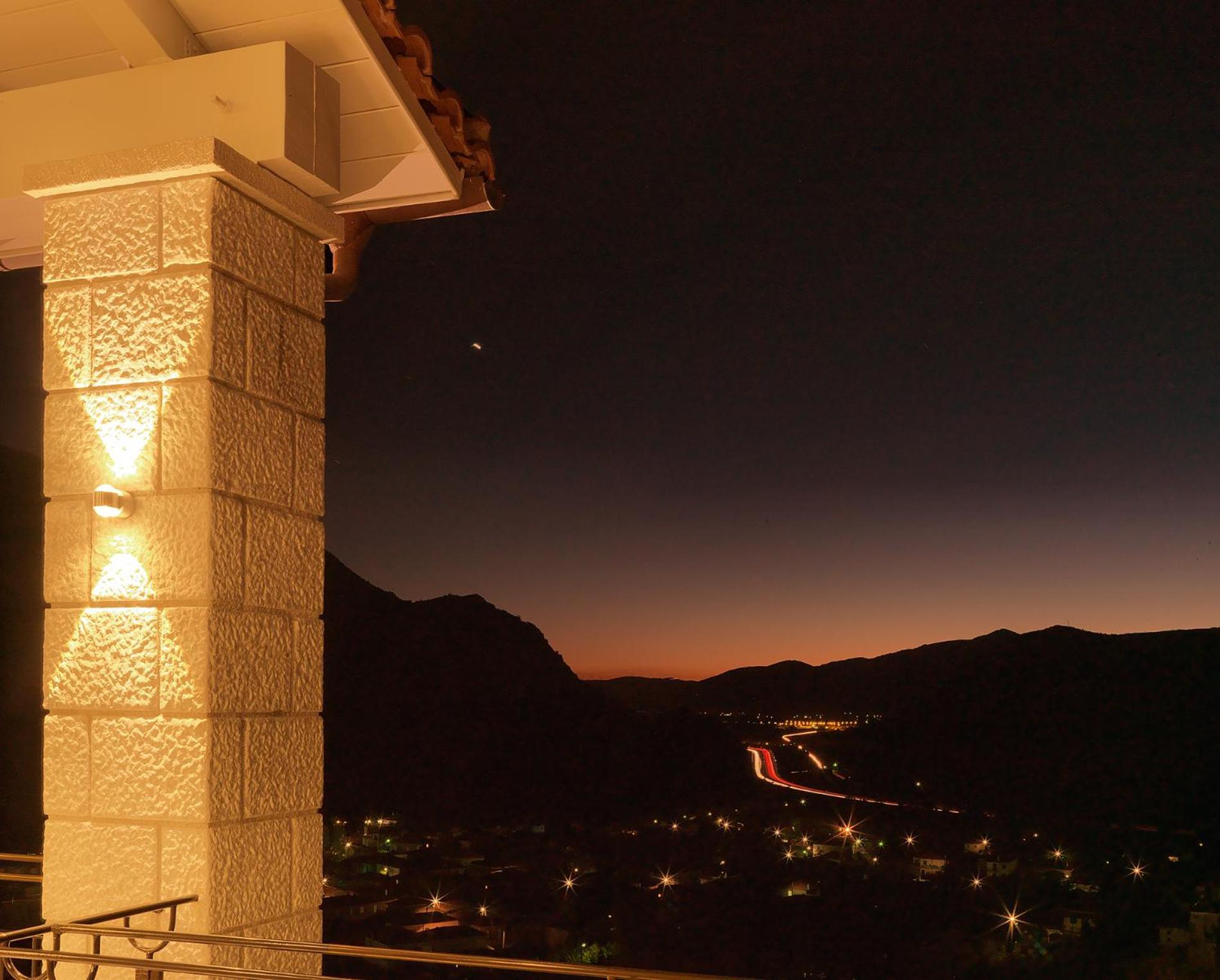 Hondos Classic Hotel & Spa Nestani Bagian luar foto
