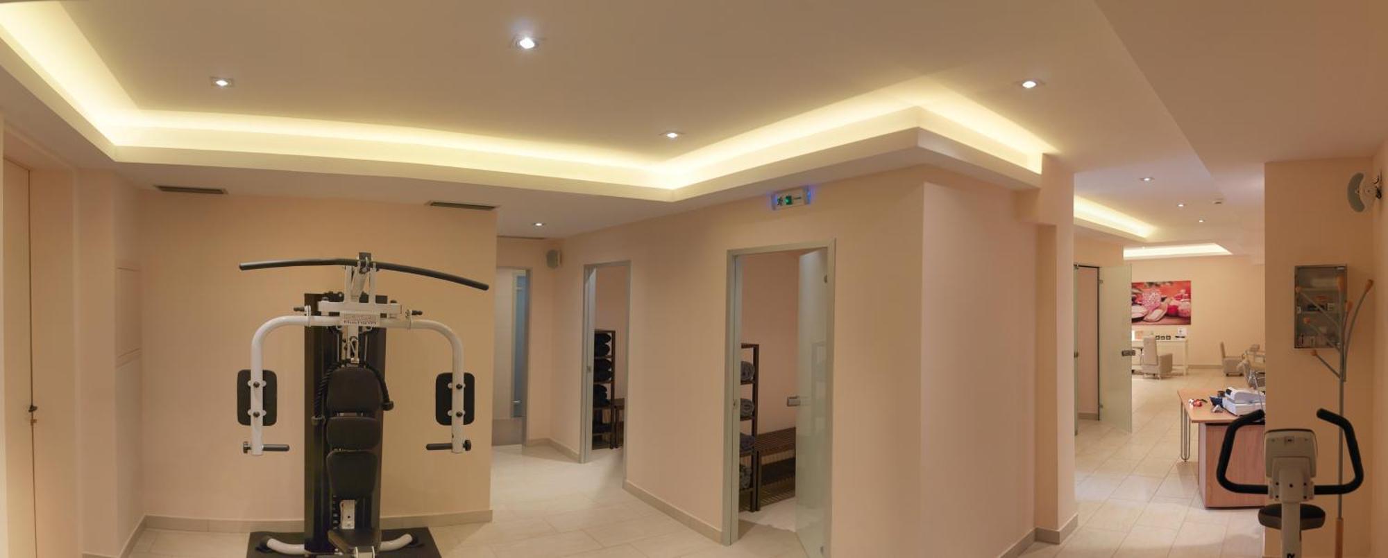 Hondos Classic Hotel & Spa Nestani Bagian luar foto