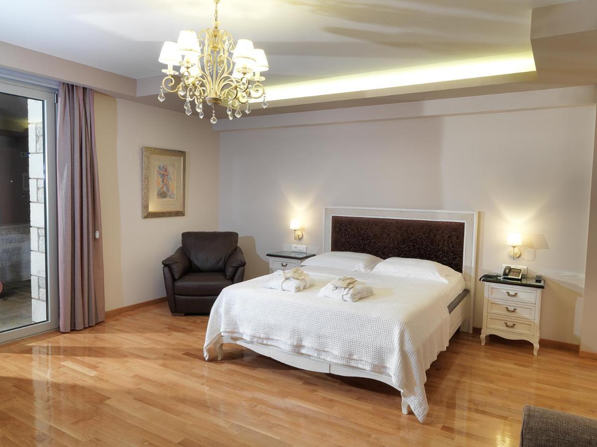 Hondos Classic Hotel & Spa Nestani Bagian luar foto