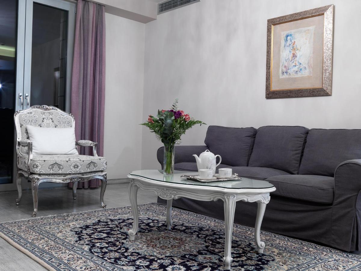 Hondos Classic Hotel & Spa Nestani Bagian luar foto